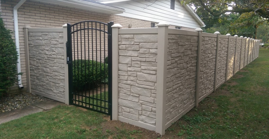 Simtek fence with aluminum gate
